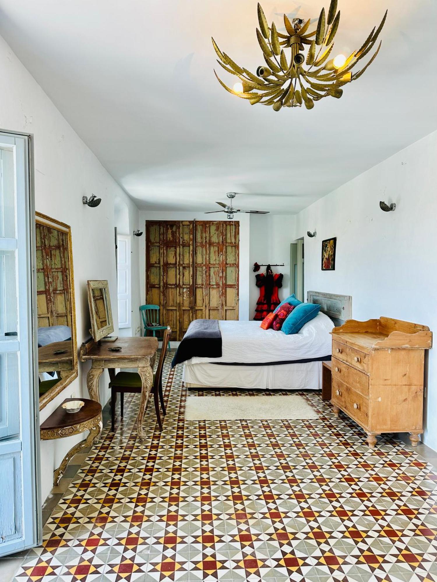 Spacious Private Vejer Patio Home Вехер де ла Фронтера Екстериор снимка